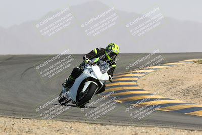 media/Mar-28-2022-Superbike Trackdays (Mon) [[b8603d0f67]]/Open Track Time/Turn 12/